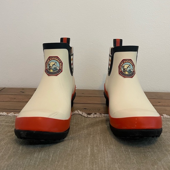 WOMEN'S NATIONAL PARK CHELSEA RAIN BOOTS GLACIER PARK WHITE COLOR Size US 10 - Picture 2 of 11